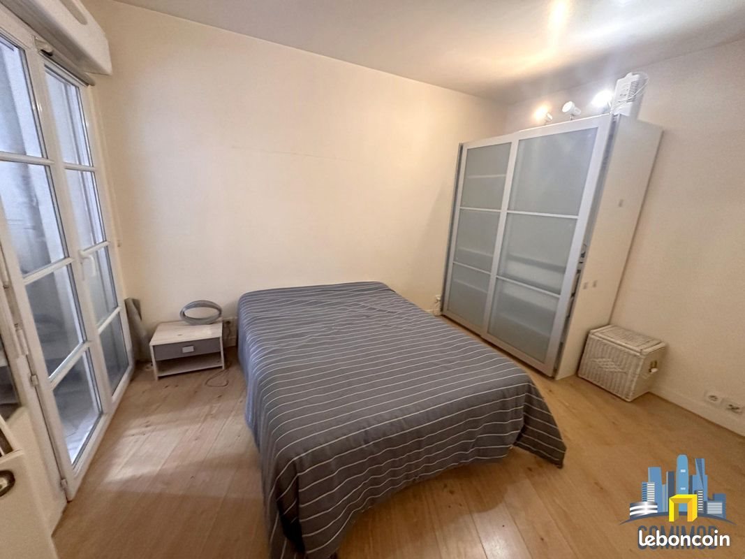 Appartement à louer, 43m², Courbevoie