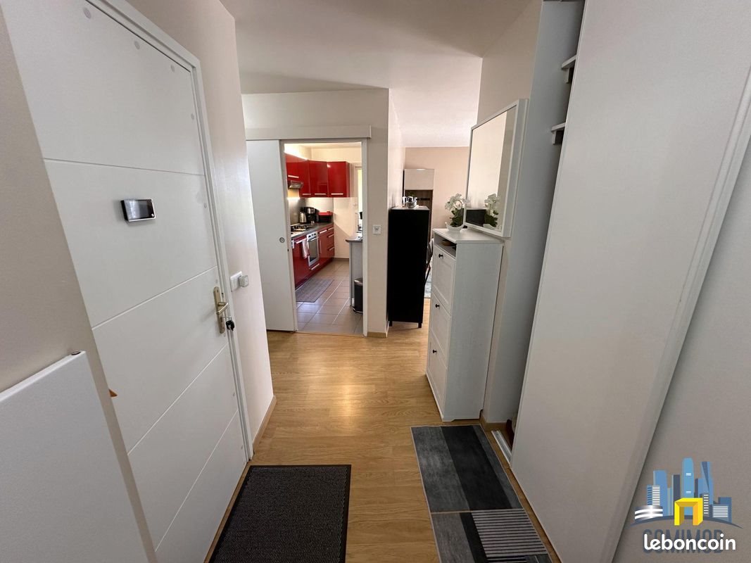Appartement à louer, 85m², Nanterre