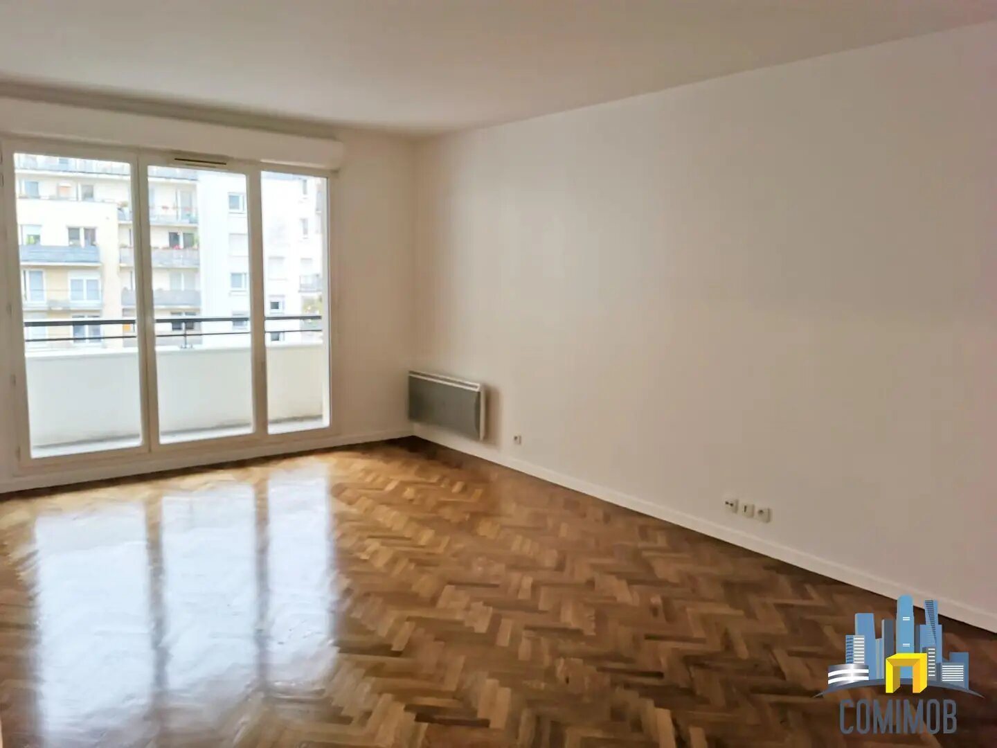 Appartement à louer, 72m², Courbevoie