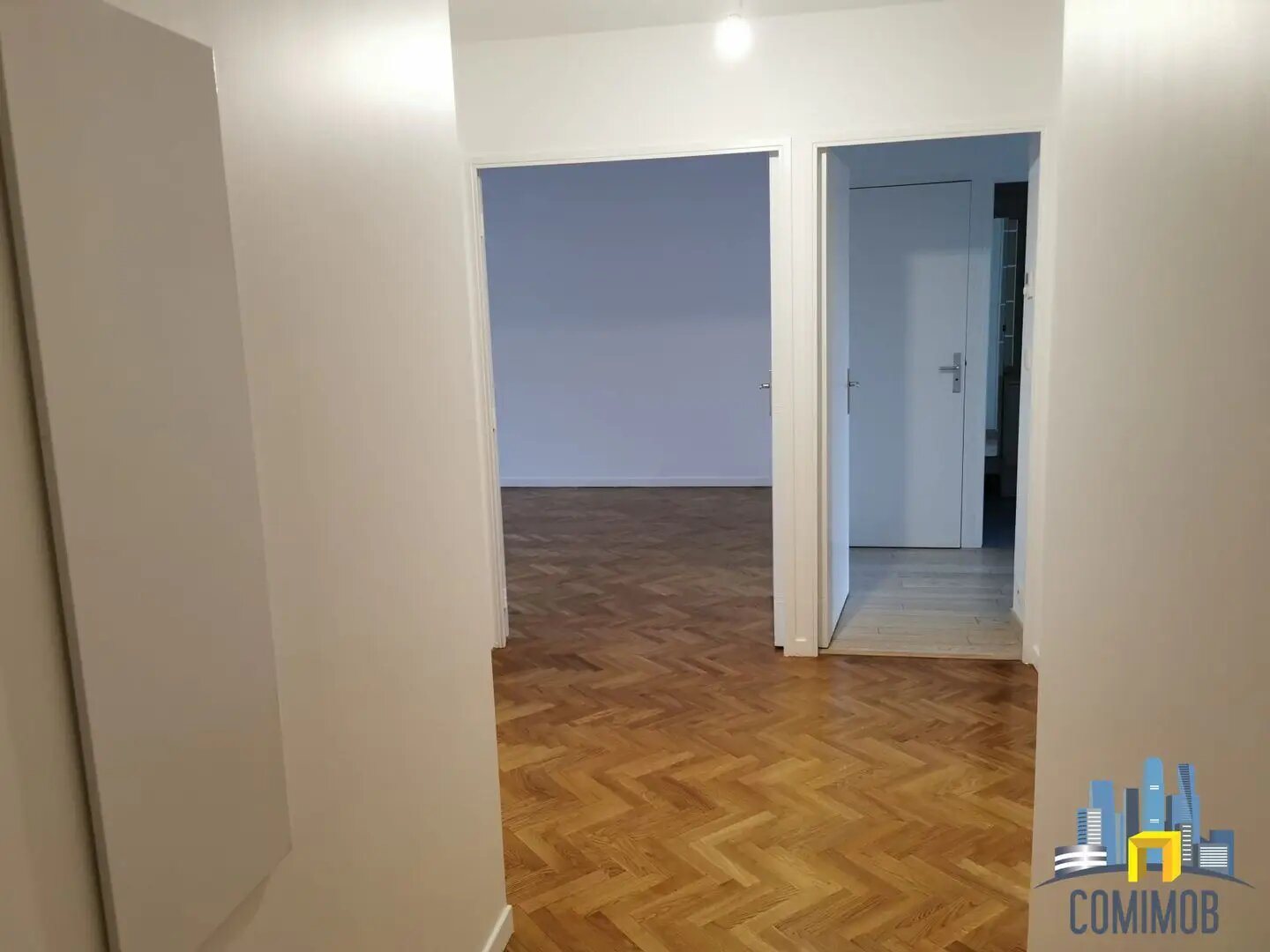 Appartement à louer, 72m², Courbevoie