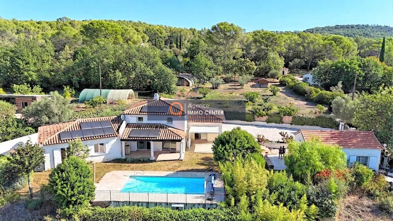 Maison à vendre, 189m², Solliès-Pont