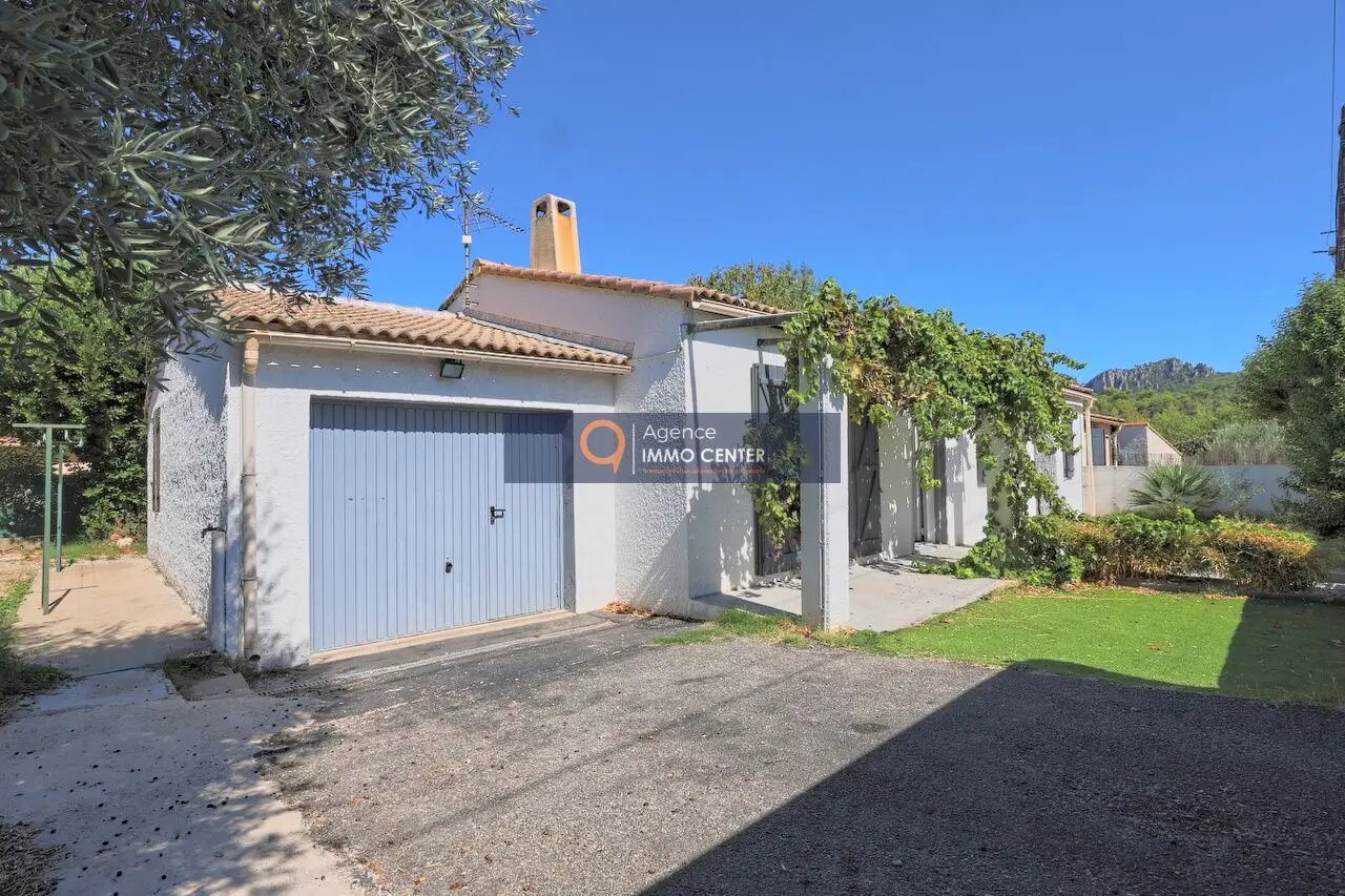Maison à vendre, 90m², La Roquebrussanne