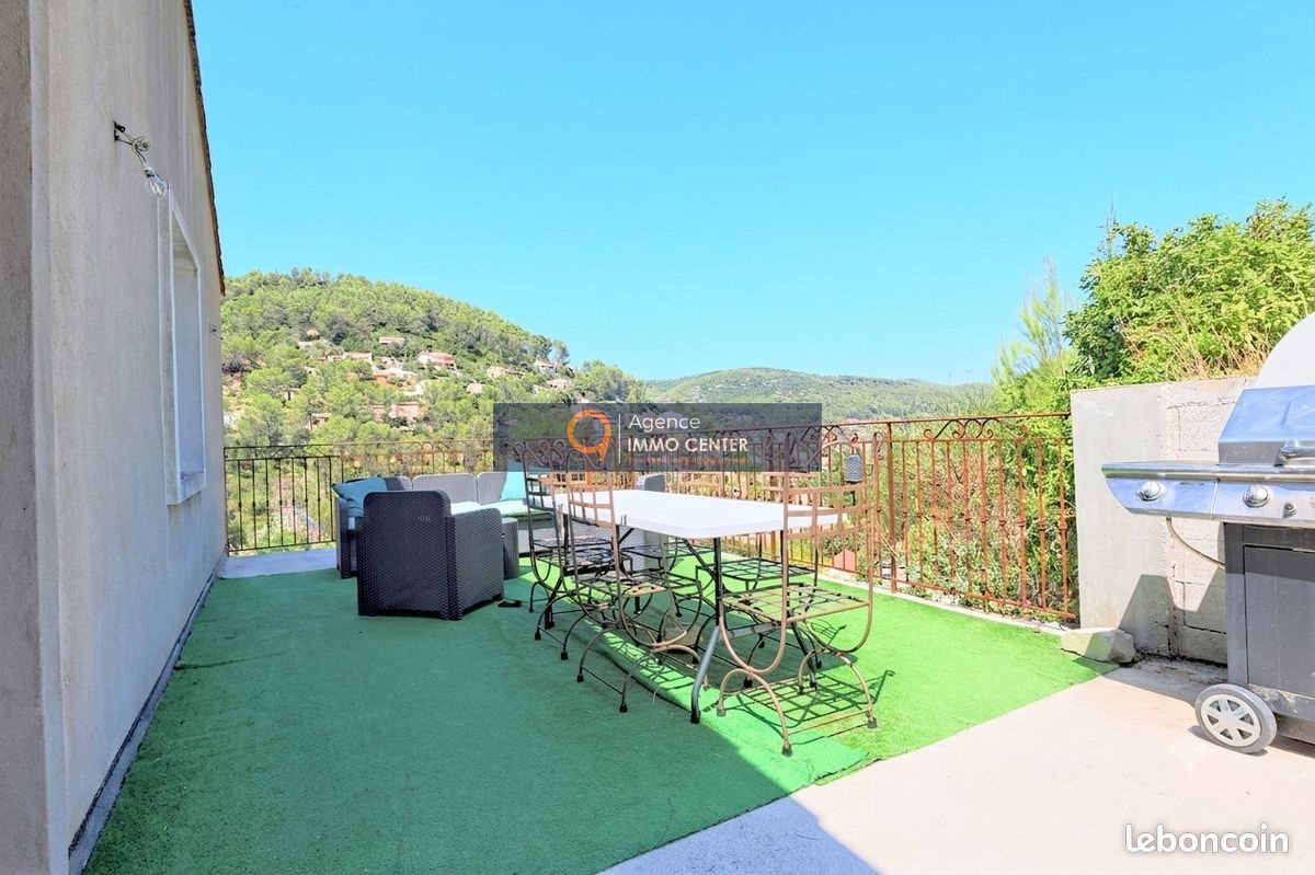 Maison à vendre, 128m², Solliès-Toucas