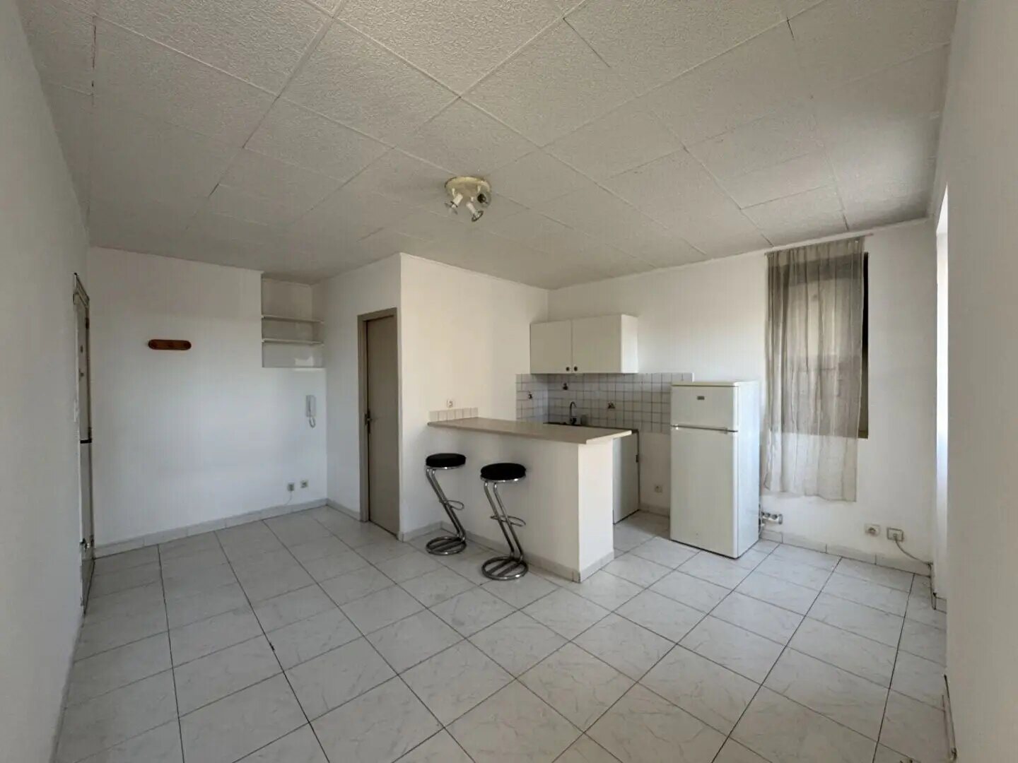 Appartement à vendre, 35m², Châteauneuf-de-Gadagne