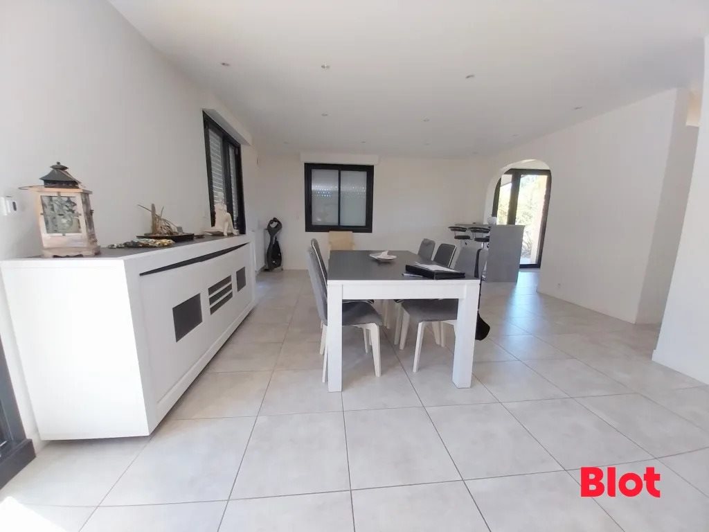Maison à vendre, 180m², Caudan