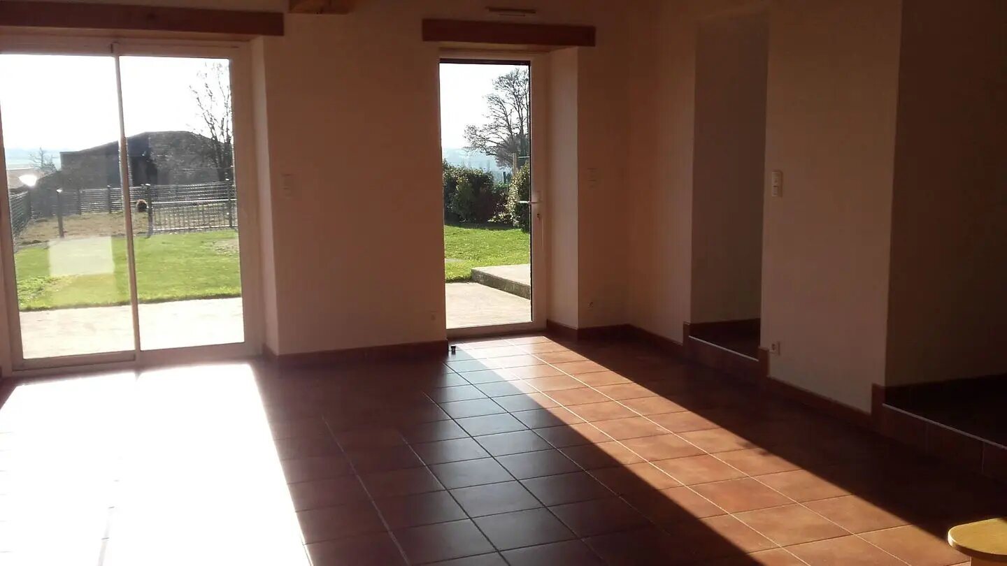 Maison à louer, 88m², Beaupréau