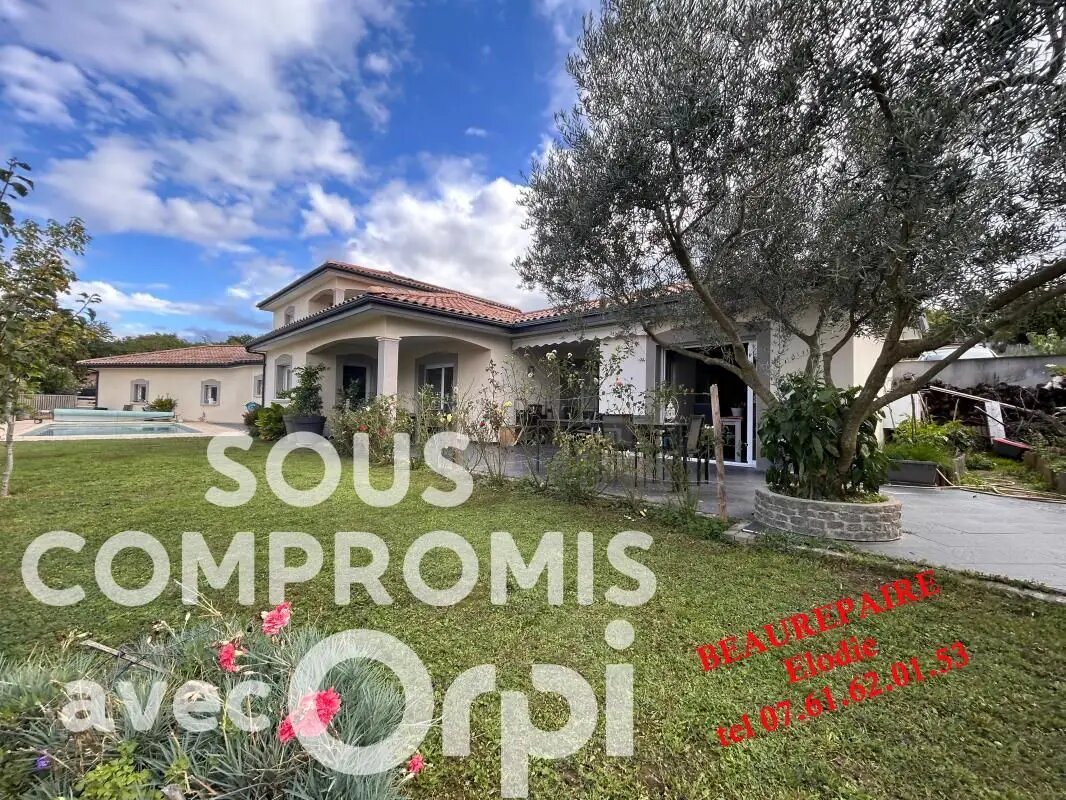 Maison à vendre, 205m², Agnin