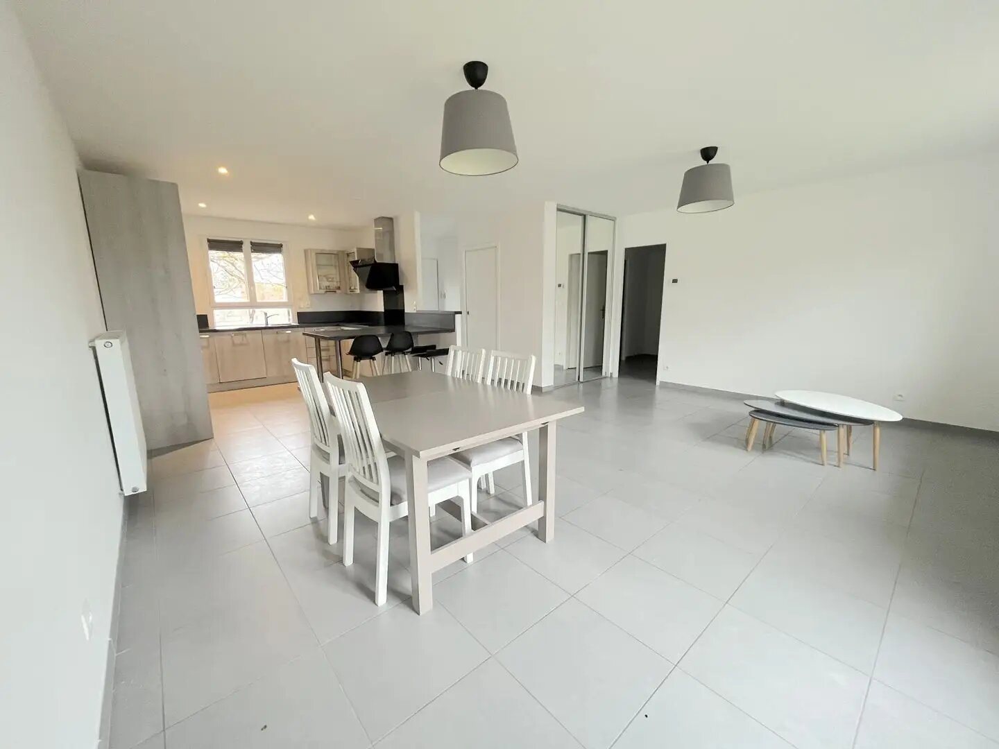 Maison à vendre, 94m², Loyettes