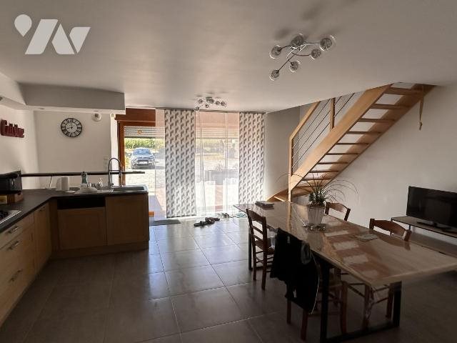 Maison à louer, 105m², Monteneuf