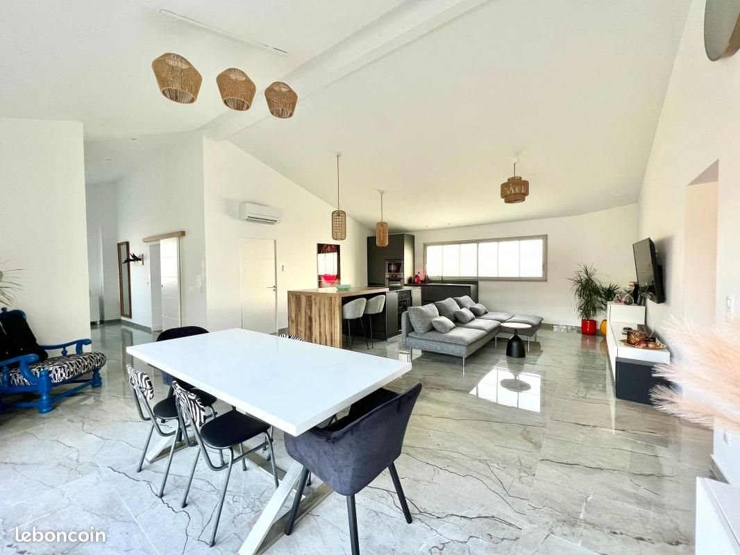 Maison à louer, 112m², Saint-Médard-en-Jalles