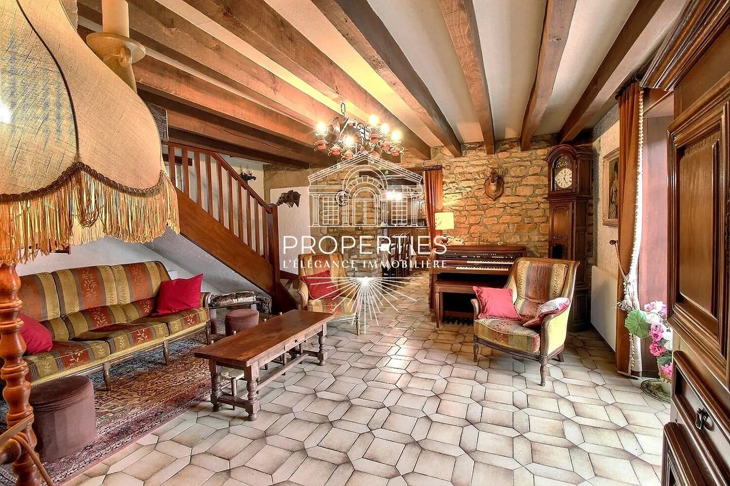 Maison à vendre, 143m², Charolles
