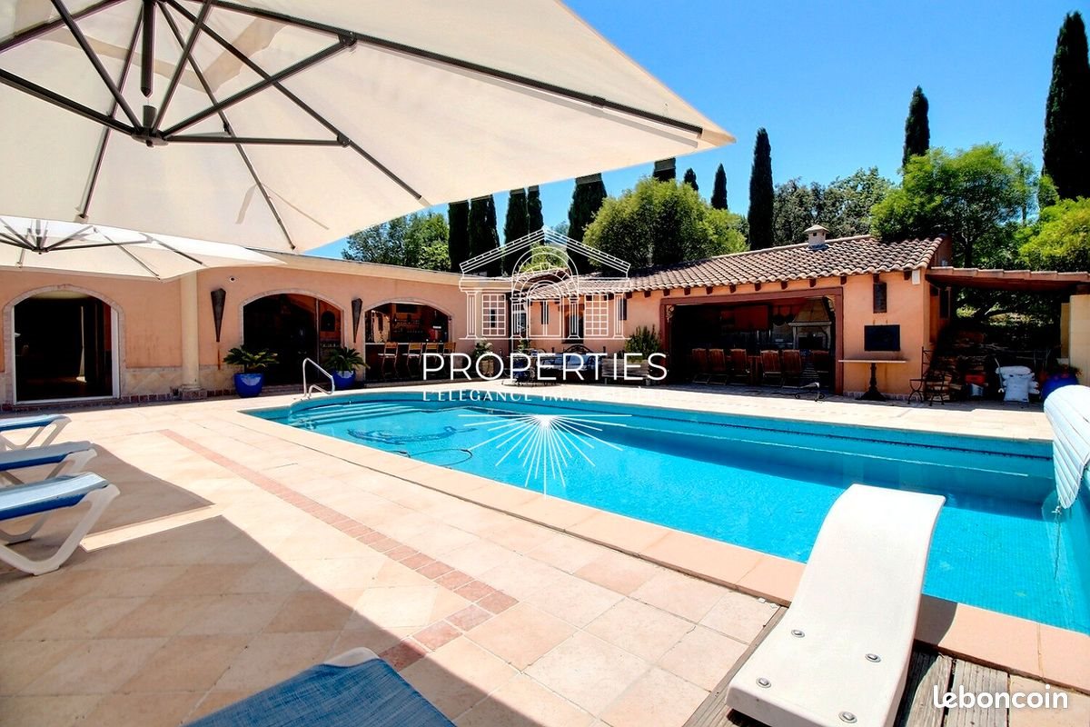 Maison à vendre, 319m², Bormes-les-Mimosas