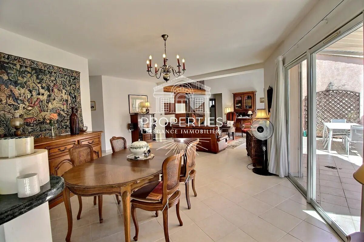 Maison à vendre, 146m², Bormes-les-Mimosas