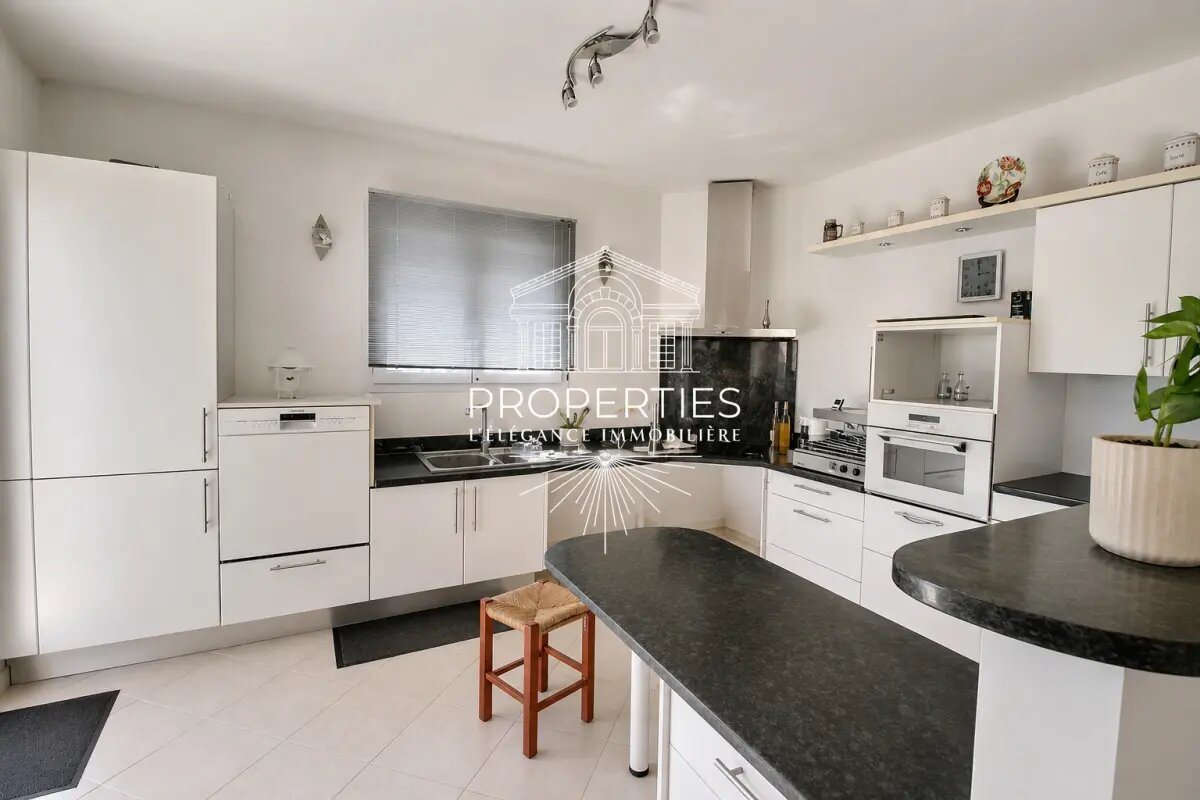 Maison à vendre, 146m², Bormes-les-Mimosas