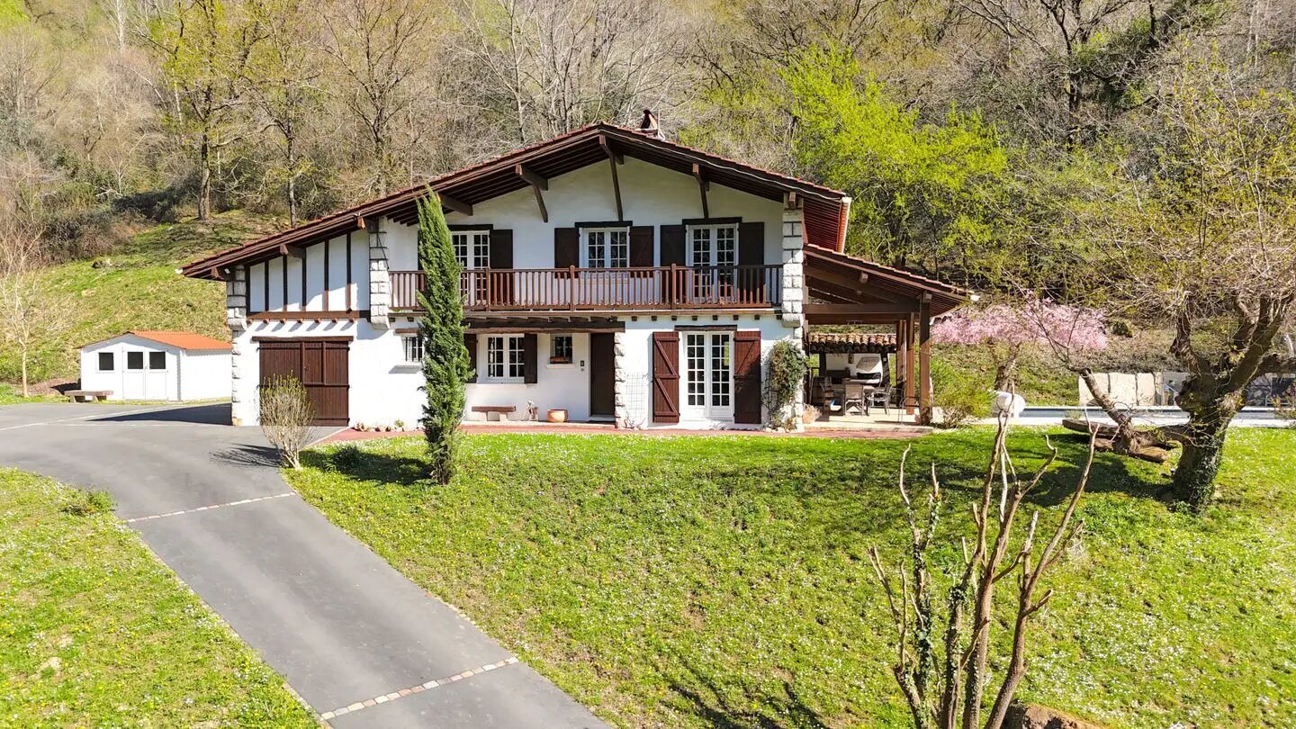 Maison à vendre, 188m², Biriatou