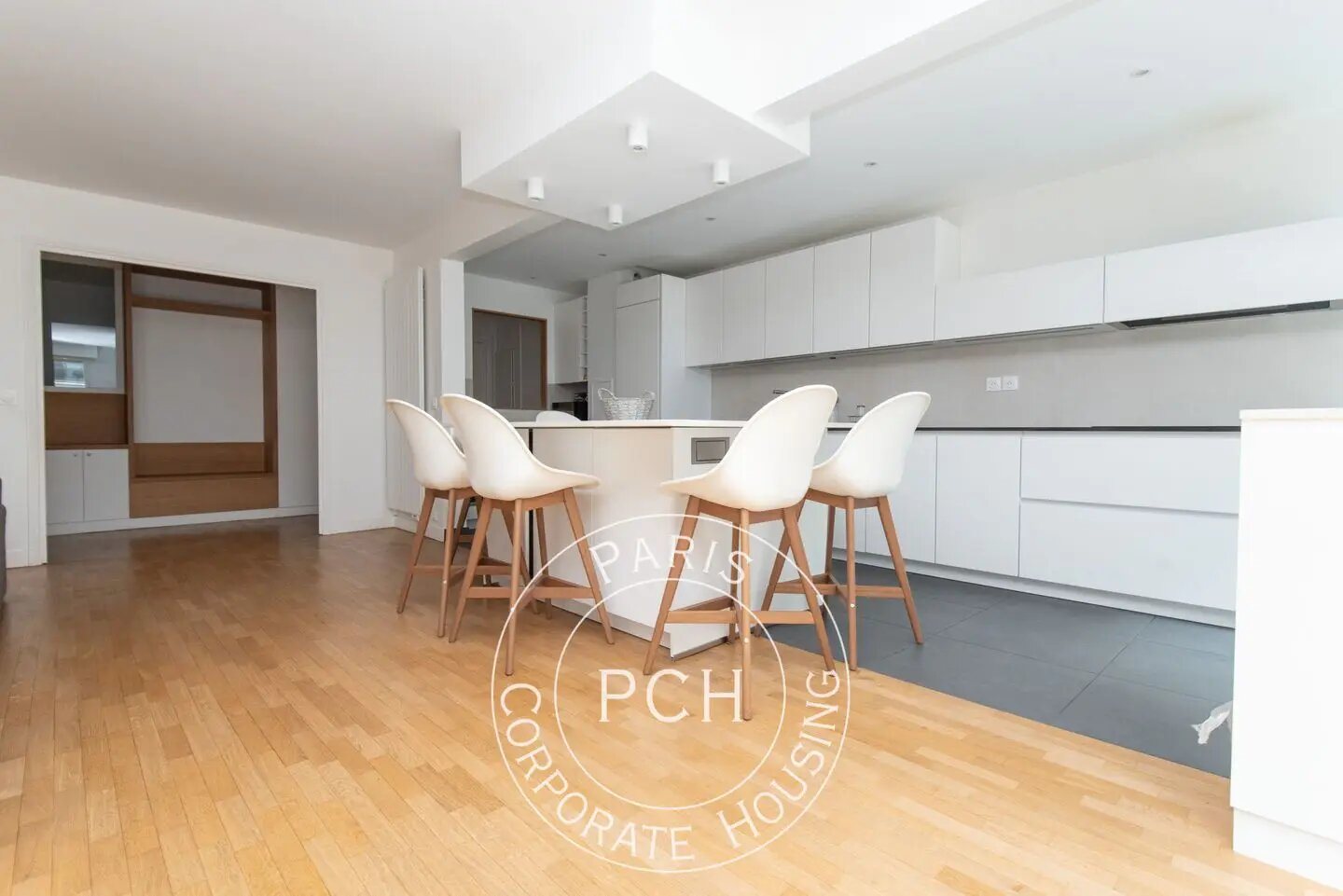 Appartement à louer, 138m², Paris 16ème