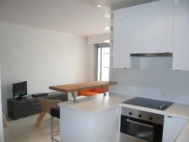 Appartement à vendre, 29m², Courbevoie