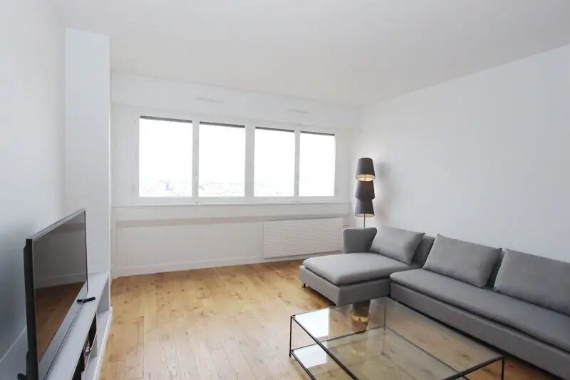 Appartement à louer, 69m², Courbevoie