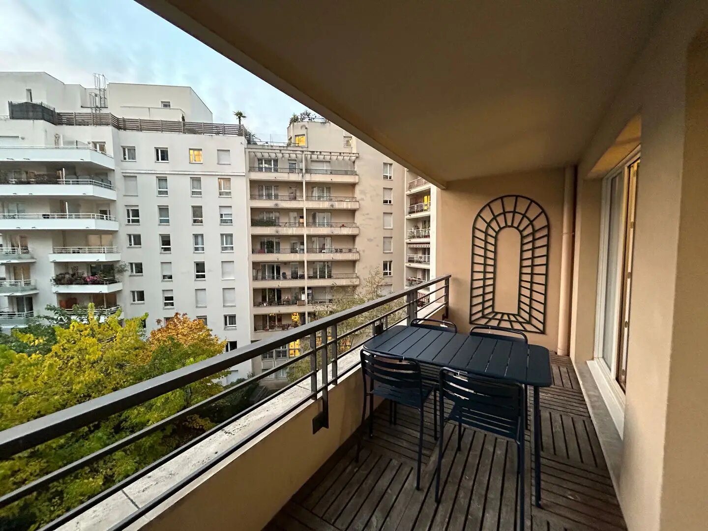 Appartement à louer, 64m², Courbevoie