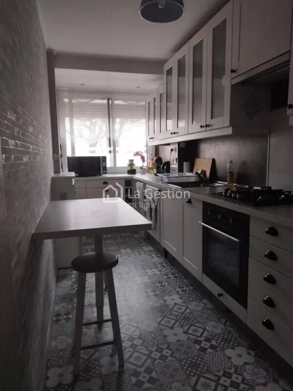 Appartement à louer, 45m², Trappes