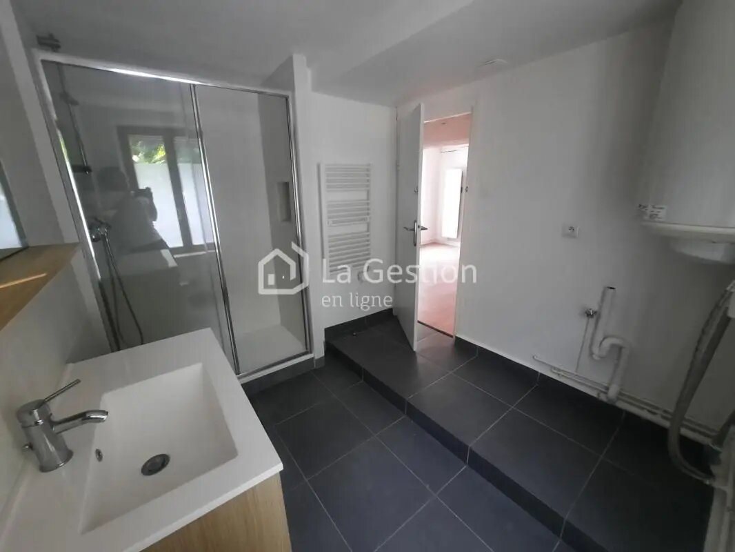 Appartement à louer, 56m², Cergy
