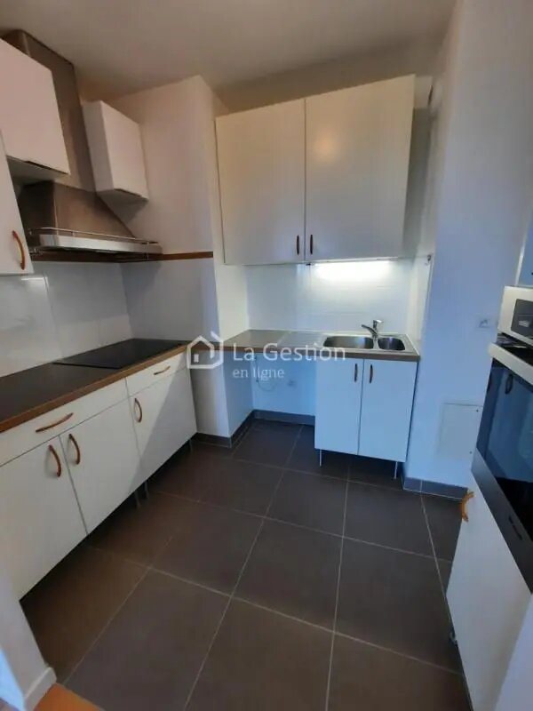 Appartement à louer, 58m², Issy-les-Moulineaux