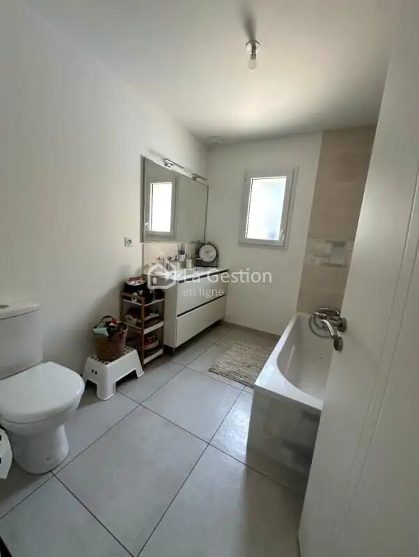 Maison à louer, 108m², Bléré