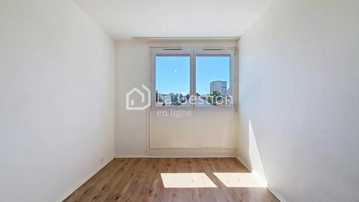 Appartement à louer, 45m², Bron