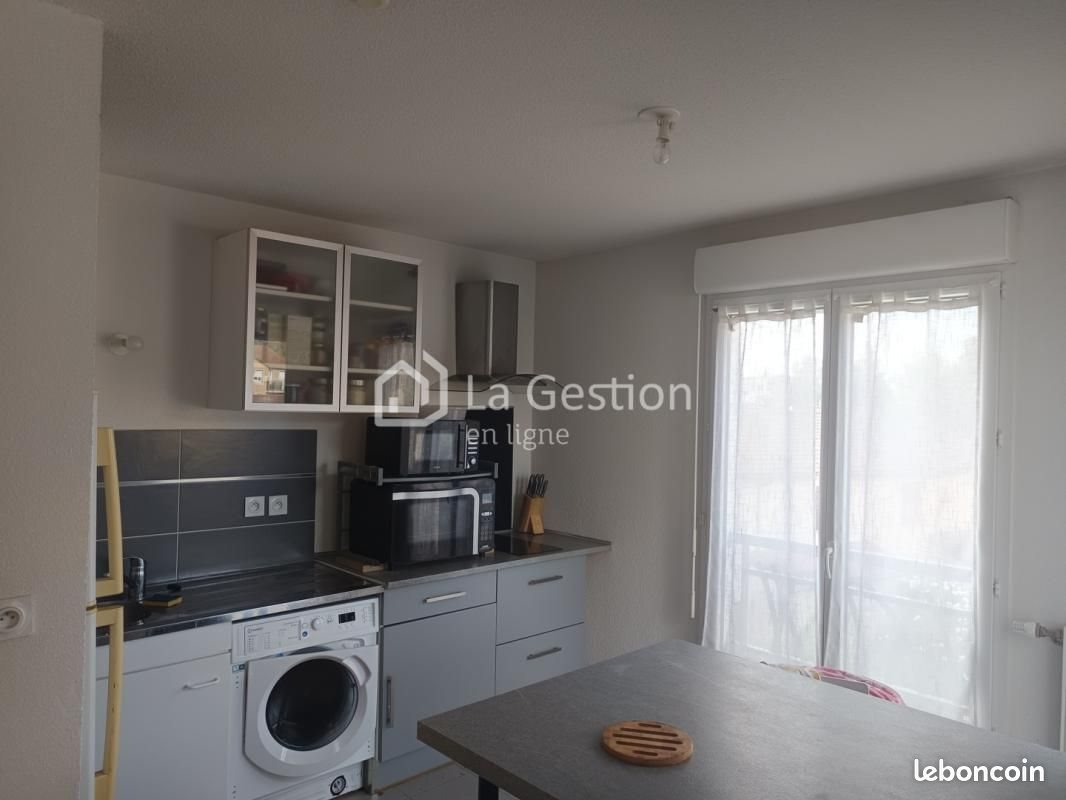 Appartement à louer, 47m², Vaulx-en-Velin