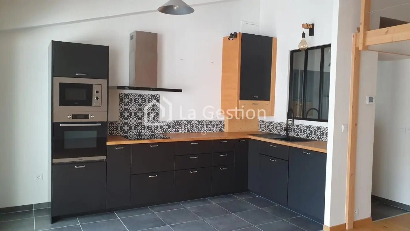 Appartement à louer, 80m², Chambéry