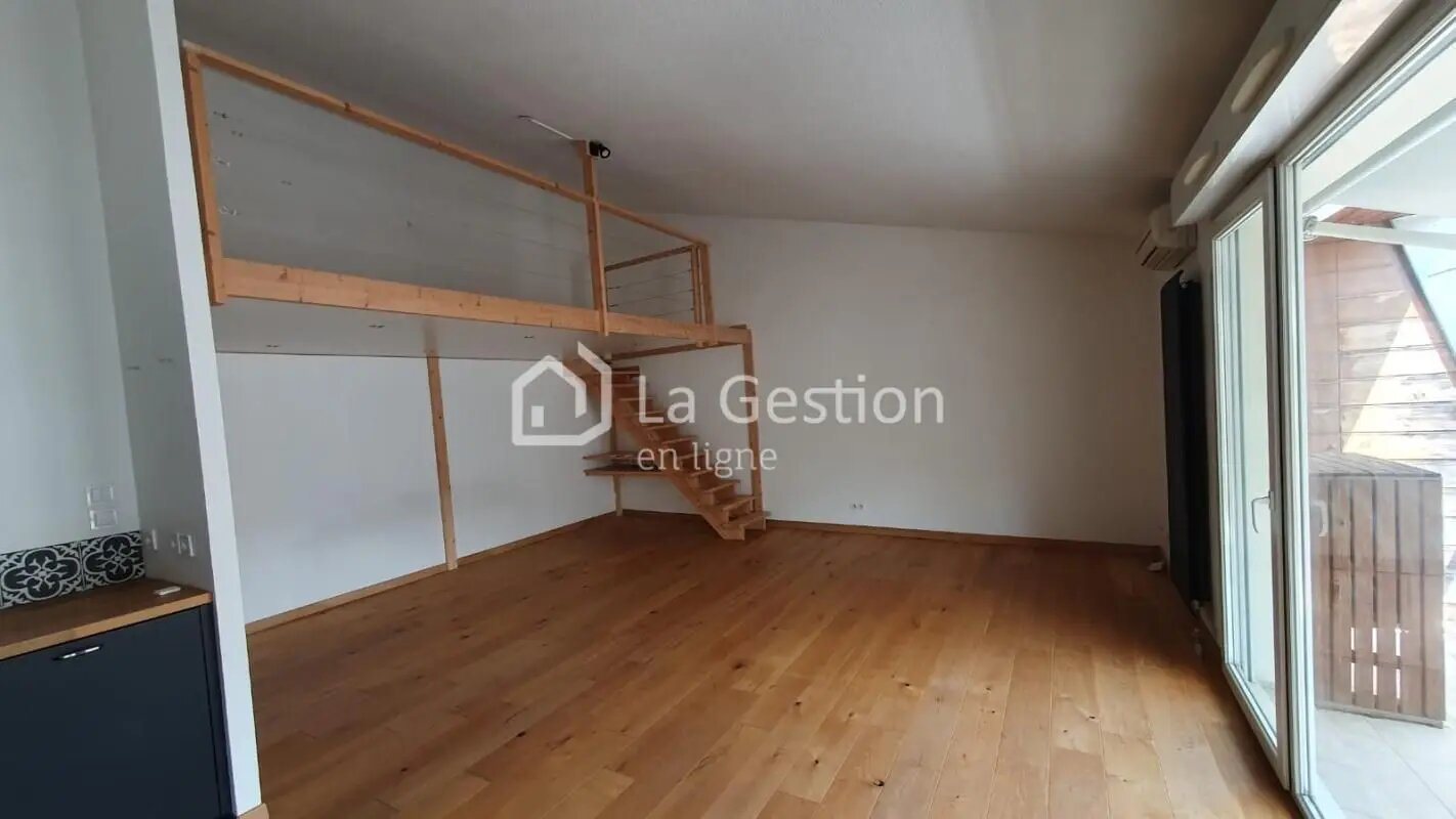 Appartement à louer, 80m², Chambéry