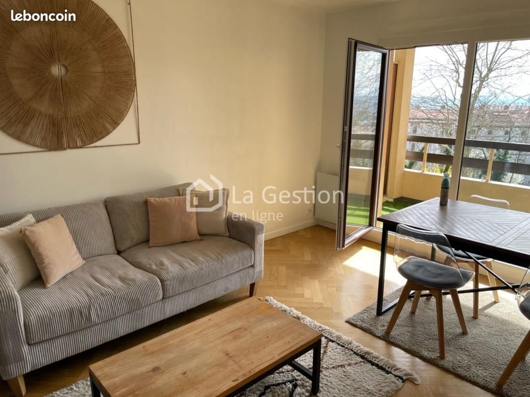 Appartement à louer, 86m², Sainte-Foy-lès-Lyon