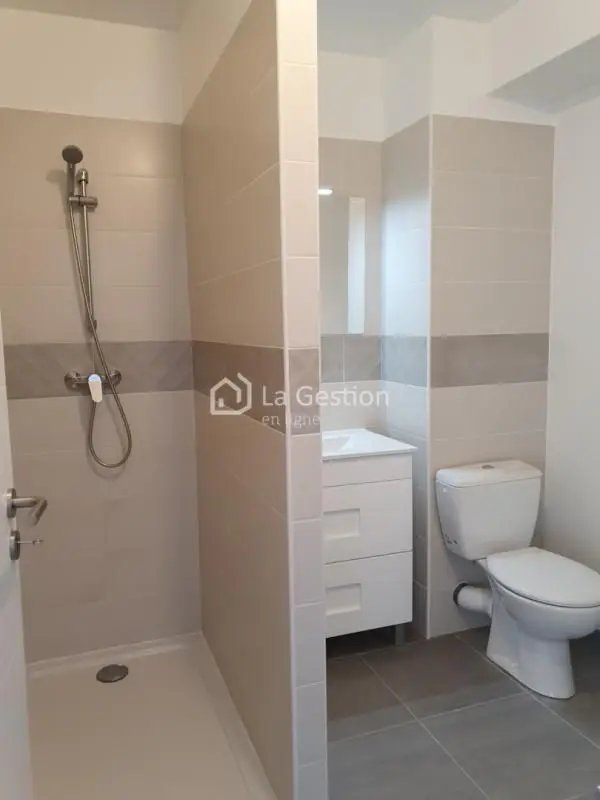 Appartement à louer, 45m², Istres