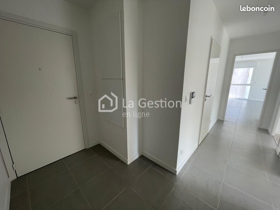 Appartement à louer, 66m², Bègles