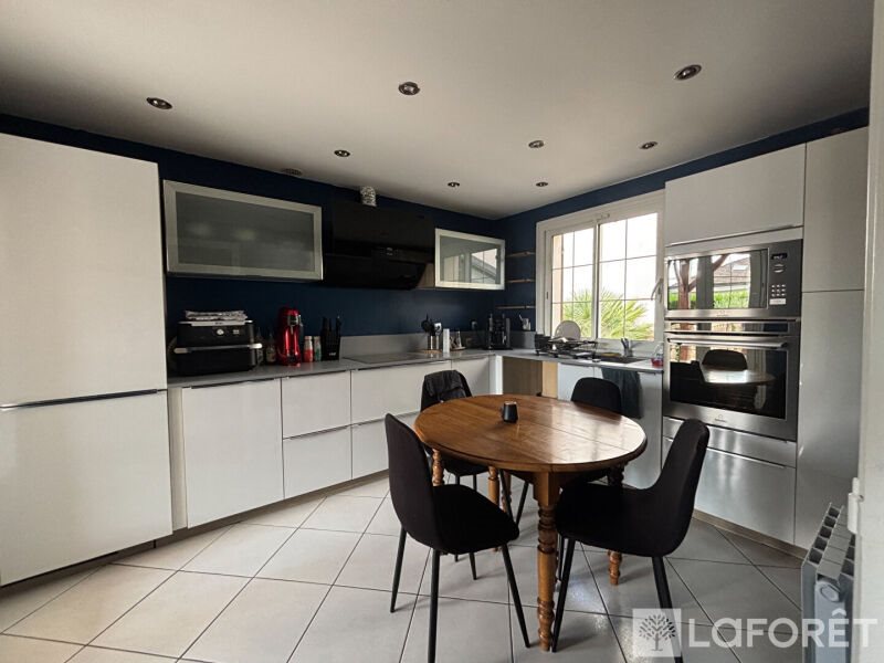Maison à vendre, 153m², Fosses