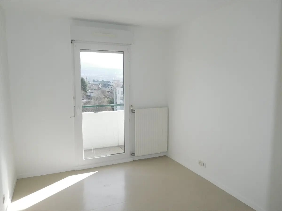 Appartement à louer, 82m², La Motte-Servolex