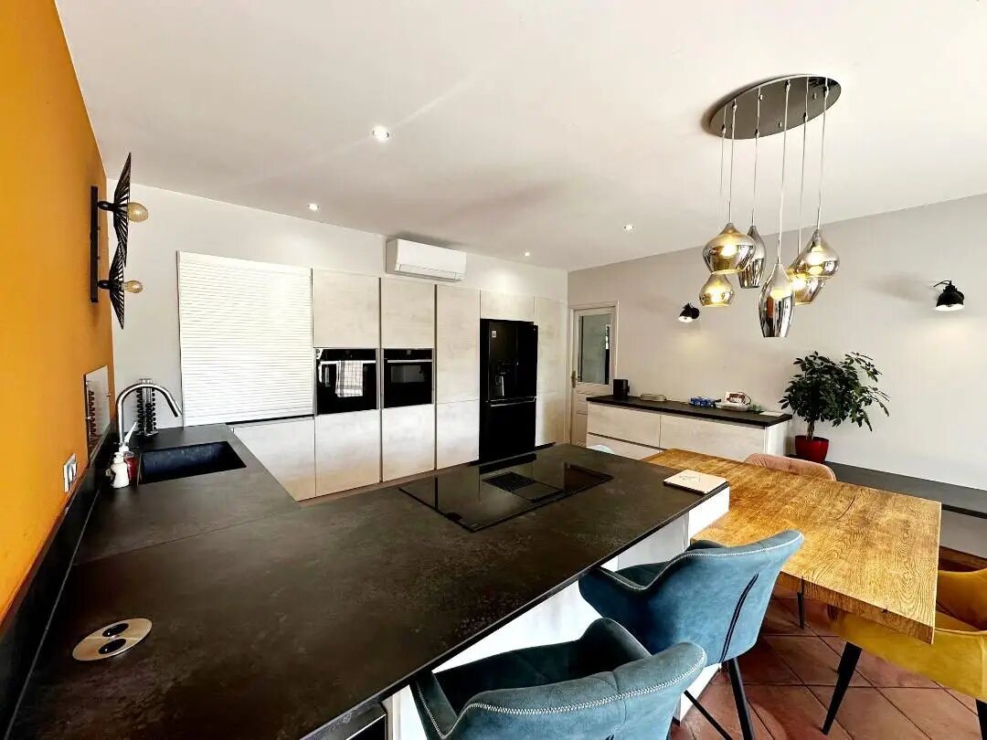 Maison à vendre, 308m², Orange