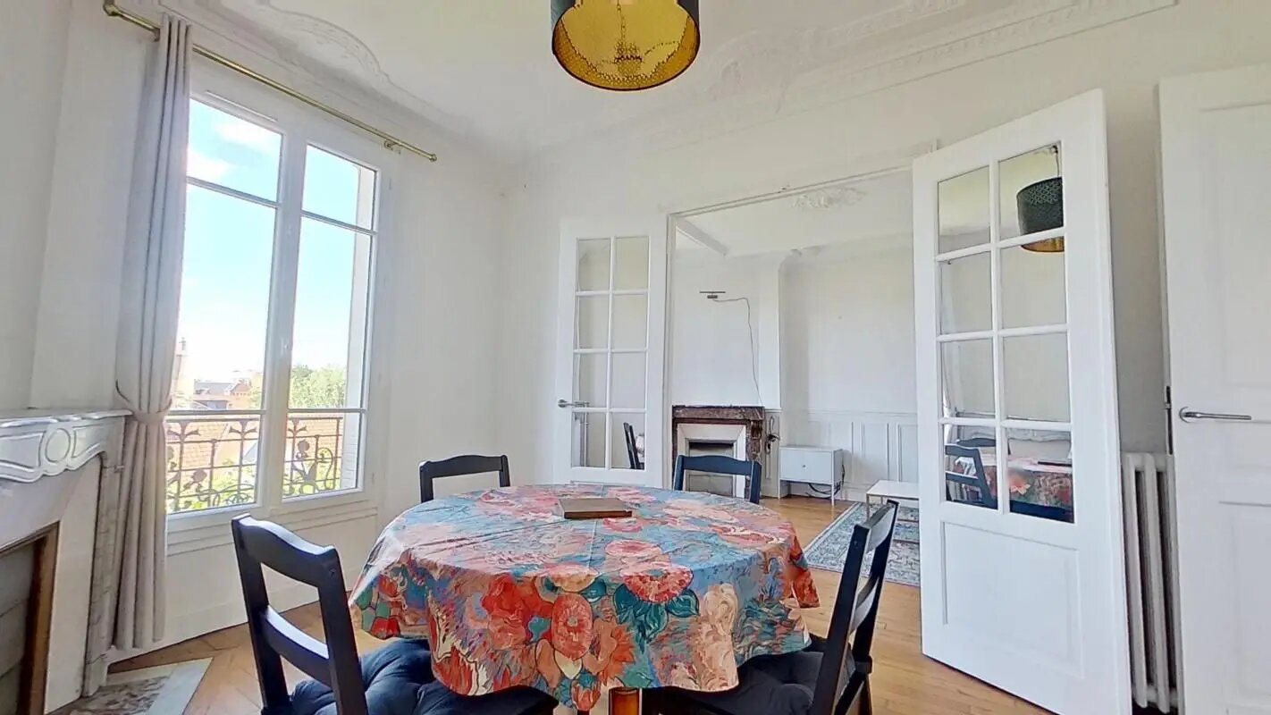 Appartement à louer, 59m², Courbevoie
