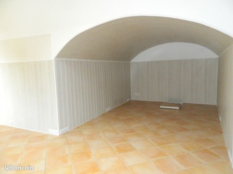 Appartement à louer, 50m², Aubagne