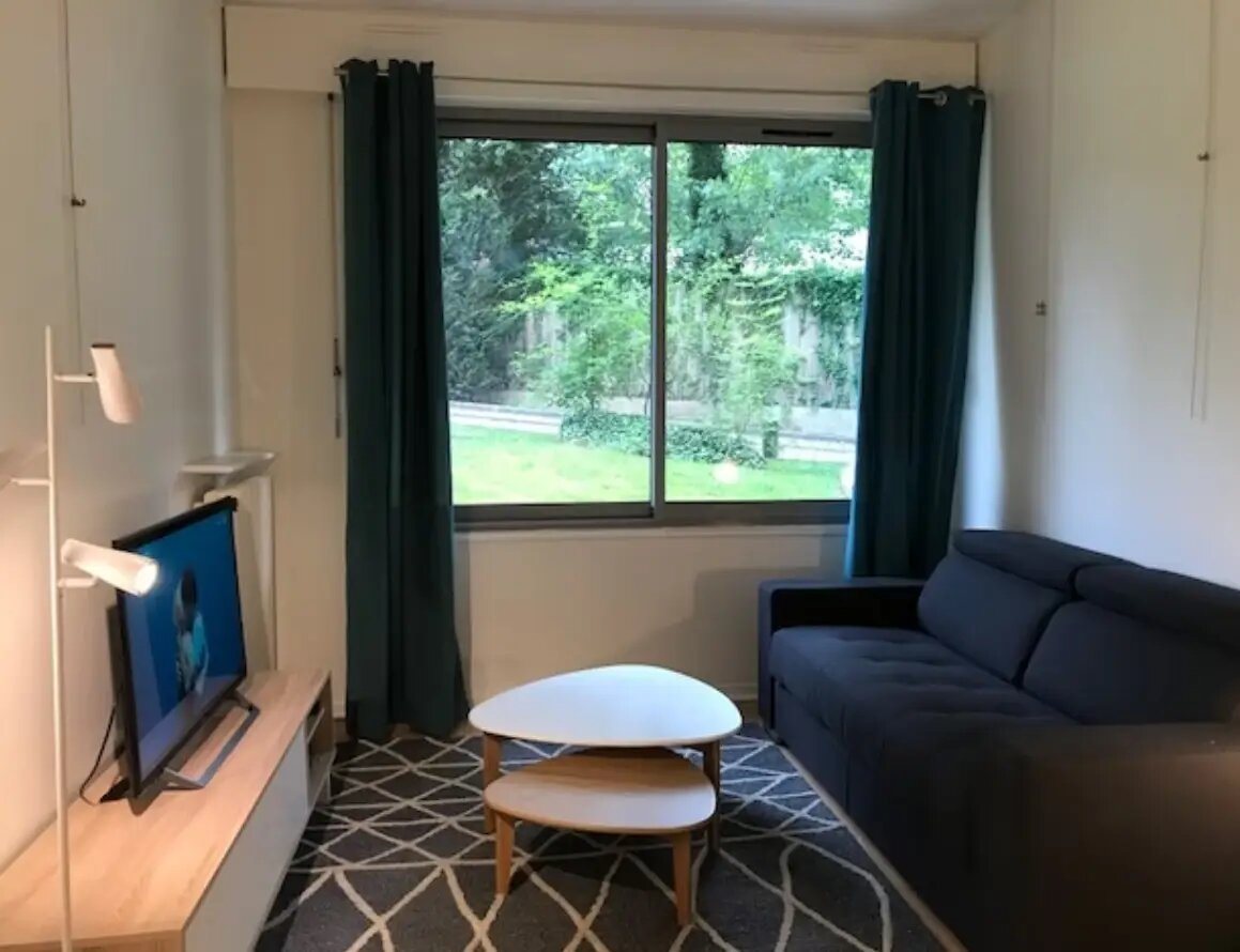 Appartement à louer, 23m², La Celle-Saint-Cloud