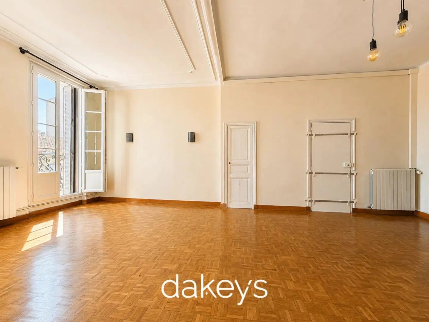 Appartement à louer, 71m², Marseille 6ème