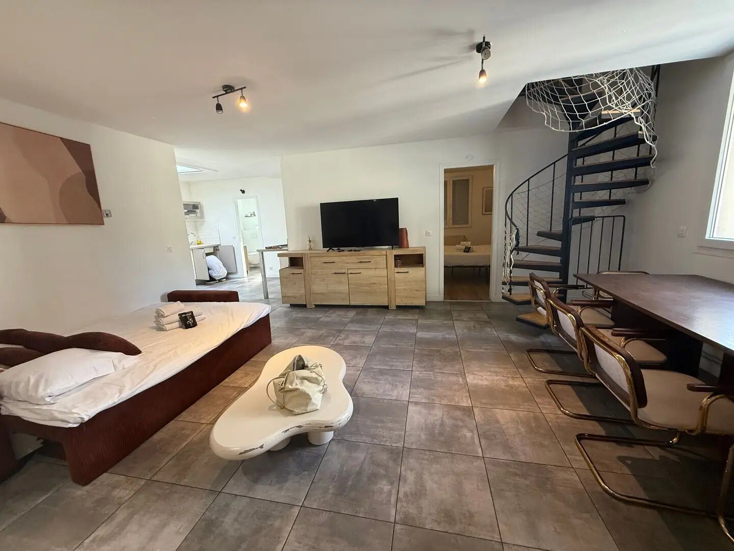 Appartement à louer, 110m², Romainville