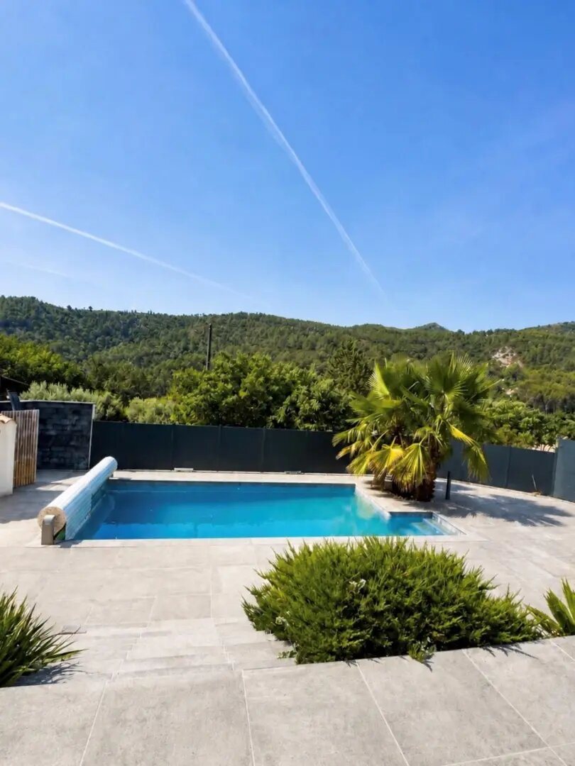 Maison à vendre, 185m², Peypin
