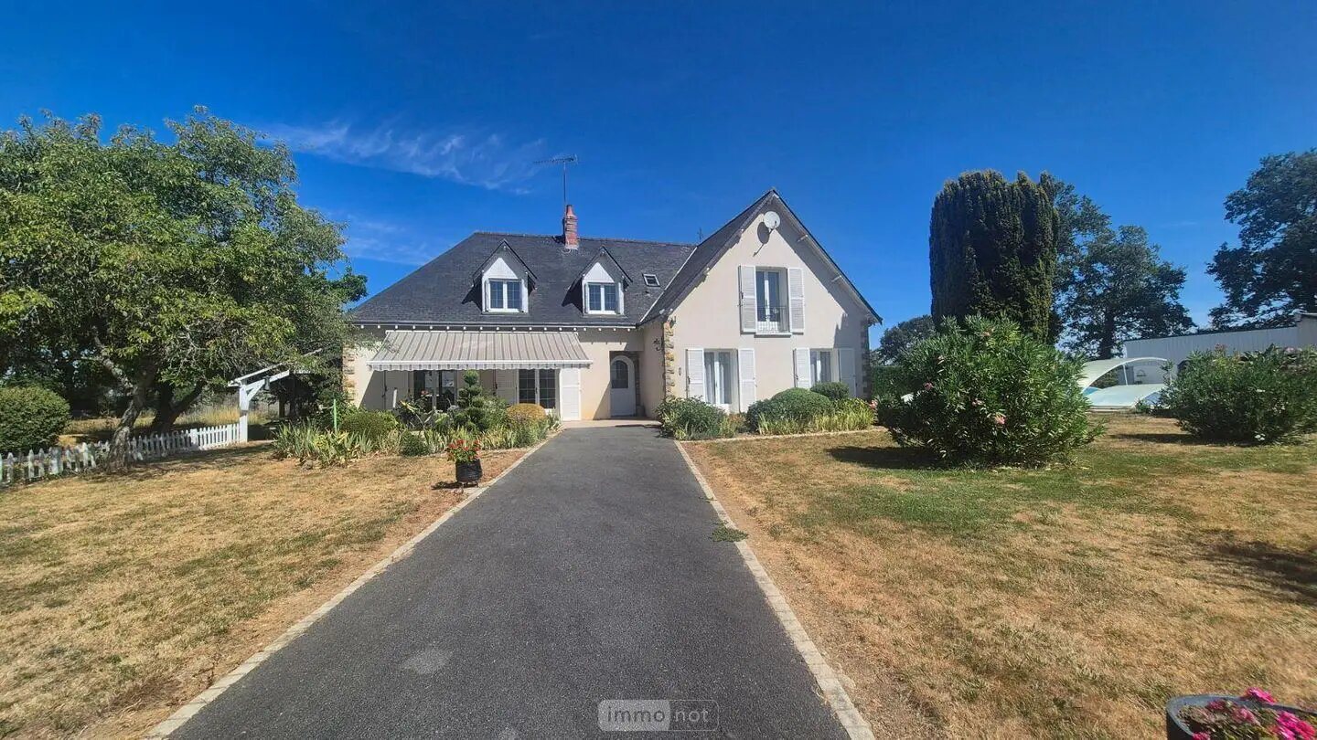 Maison à vendre, 210m², Neuvy-Saint-Sépulchre