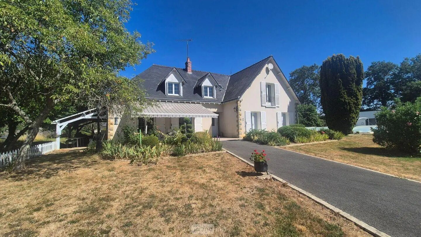 Maison à vendre, 210m², Neuvy-Saint-Sépulchre