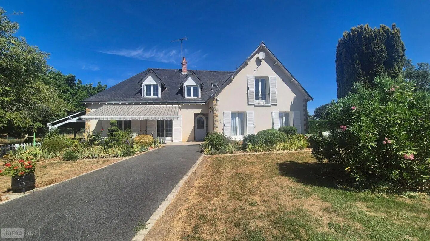 Maison à vendre, 210m², Neuvy-Saint-Sépulchre