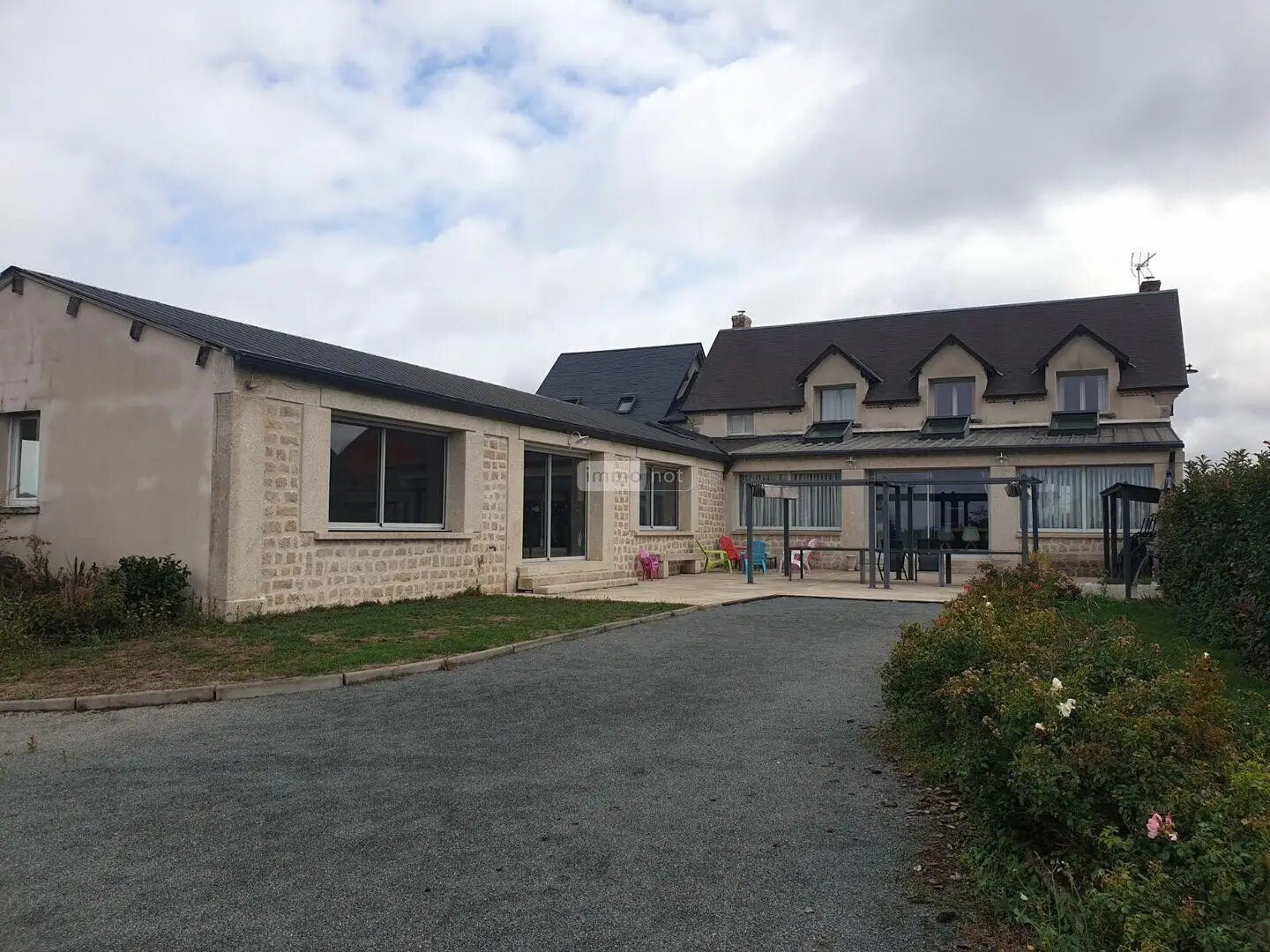 Maison à vendre, 440m², Boussac-Bourg