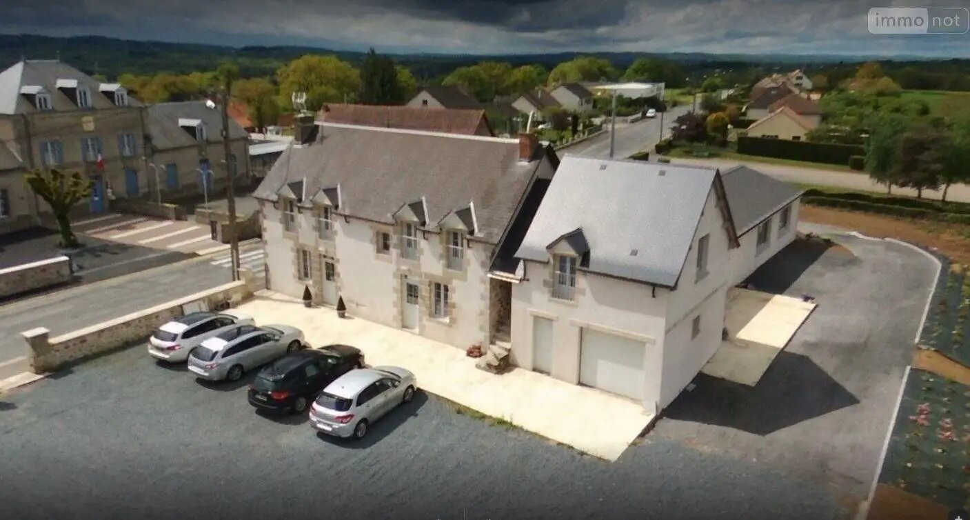 Maison à vendre, 440m², Boussac-Bourg