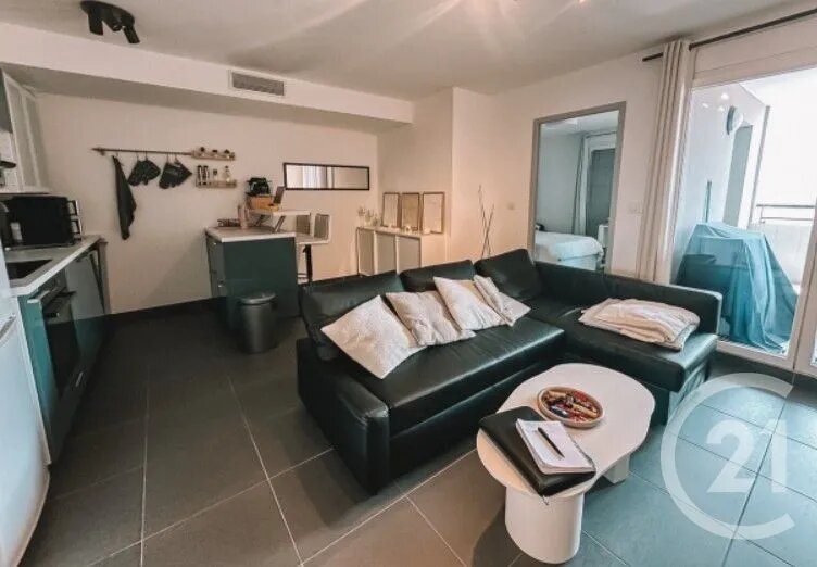 Appartement à louer, 45m², Marseille 9ème