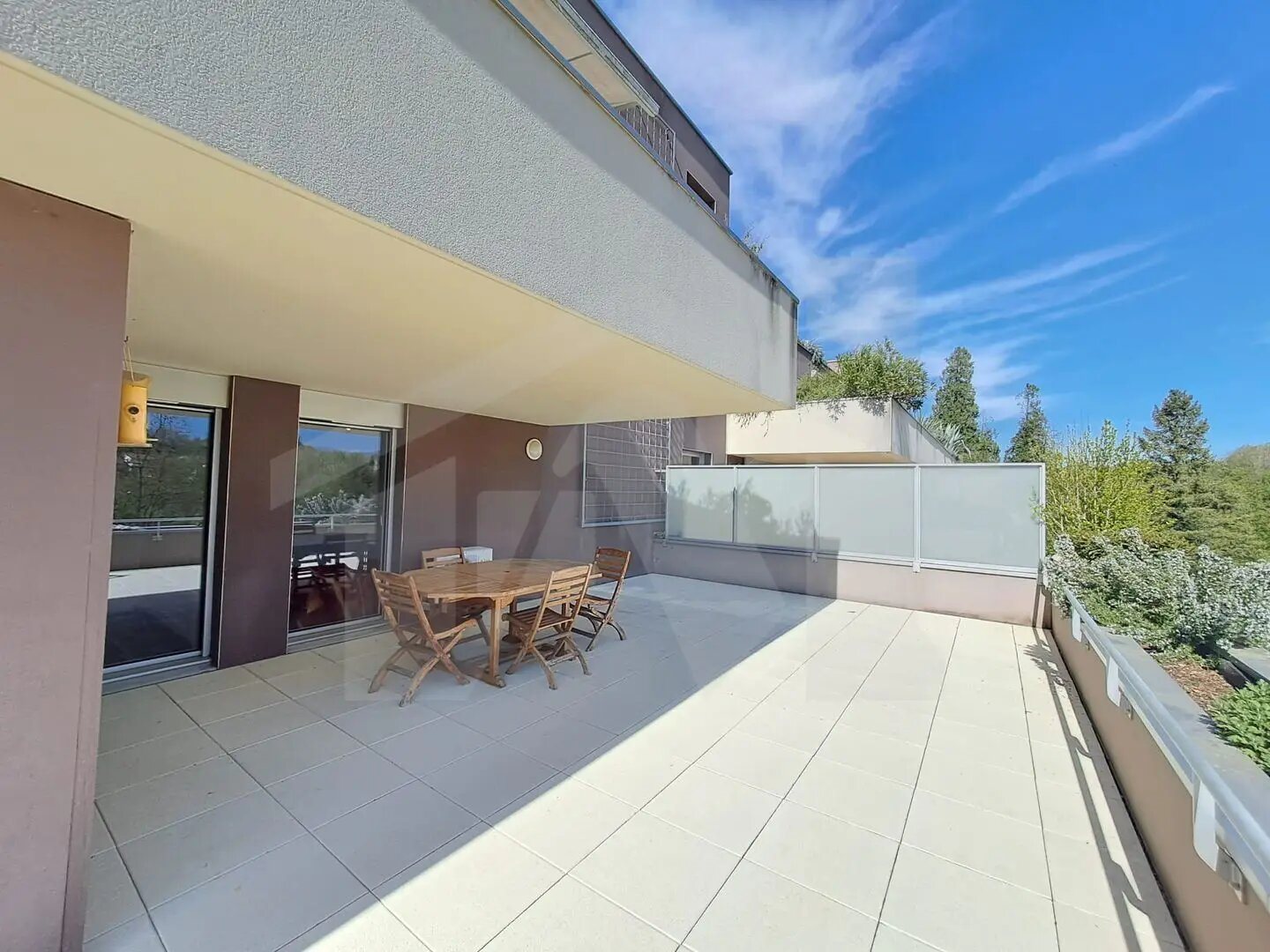 Appartement à louer, 77m², Rives